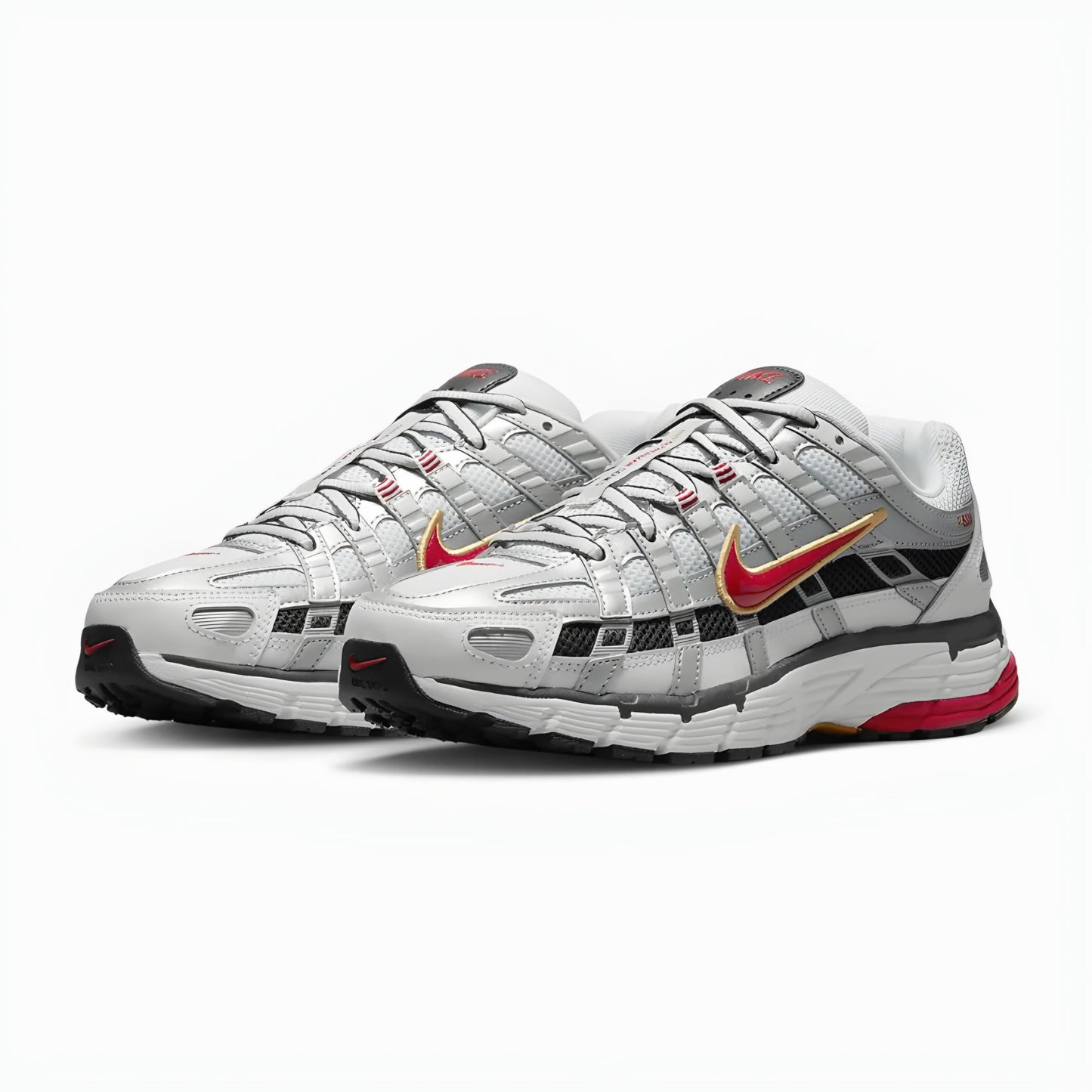 Nike - P6000
